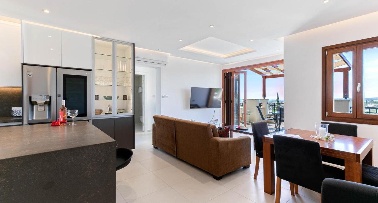 Modern Apartment Nz11 Large Balconies With Sea And Mountain Views Куклія Екстер'єр фото
