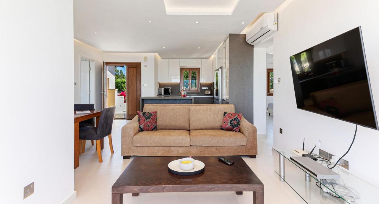 Modern Apartment Nz11 Large Balconies With Sea And Mountain Views Куклія Екстер'єр фото