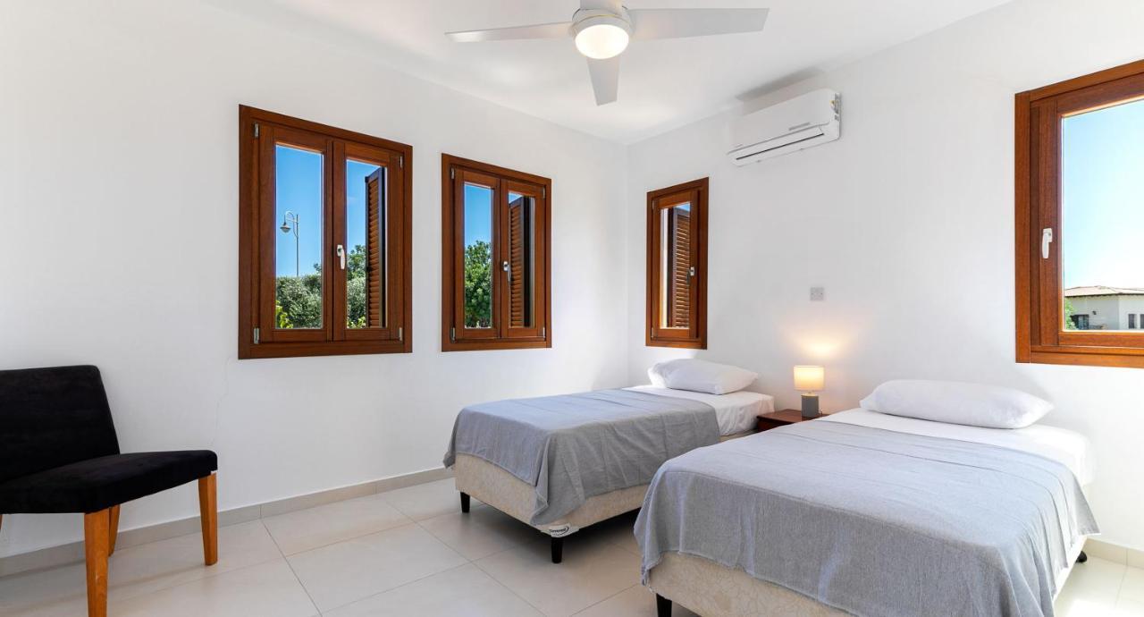 Modern Apartment Nz11 Large Balconies With Sea And Mountain Views Куклія Екстер'єр фото